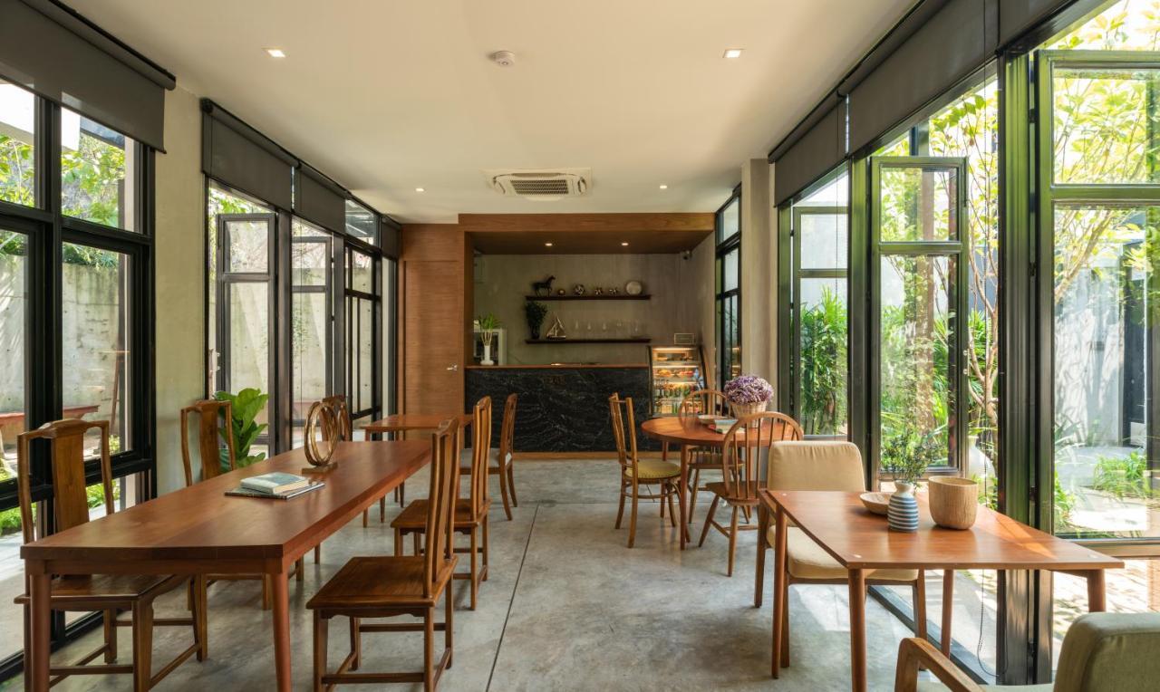 Cherlock hotel Chiang Mai Buitenkant foto