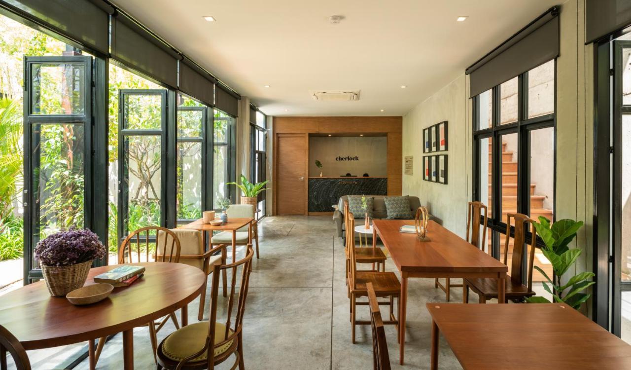 Cherlock hotel Chiang Mai Buitenkant foto