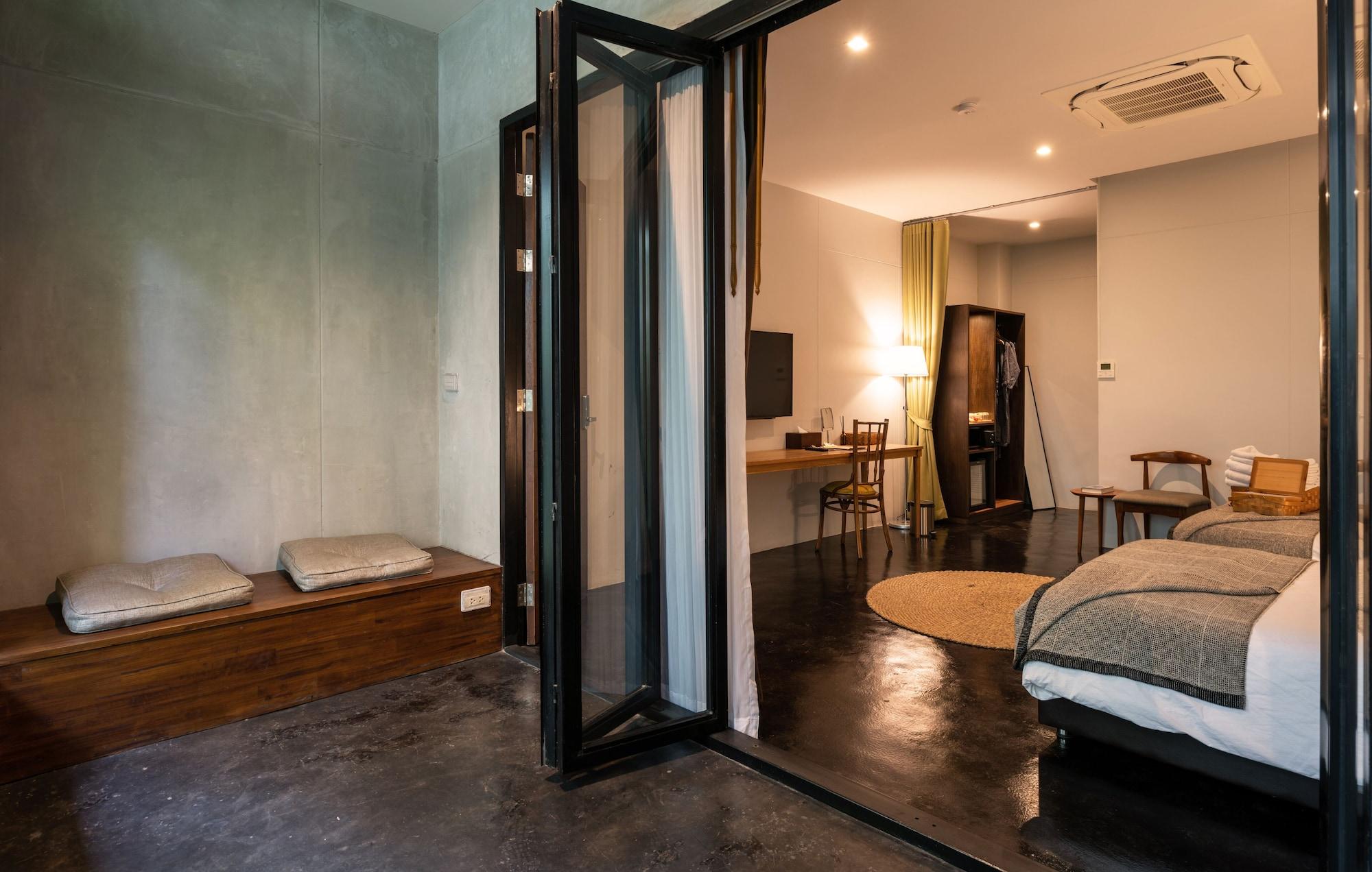Cherlock hotel Chiang Mai Buitenkant foto