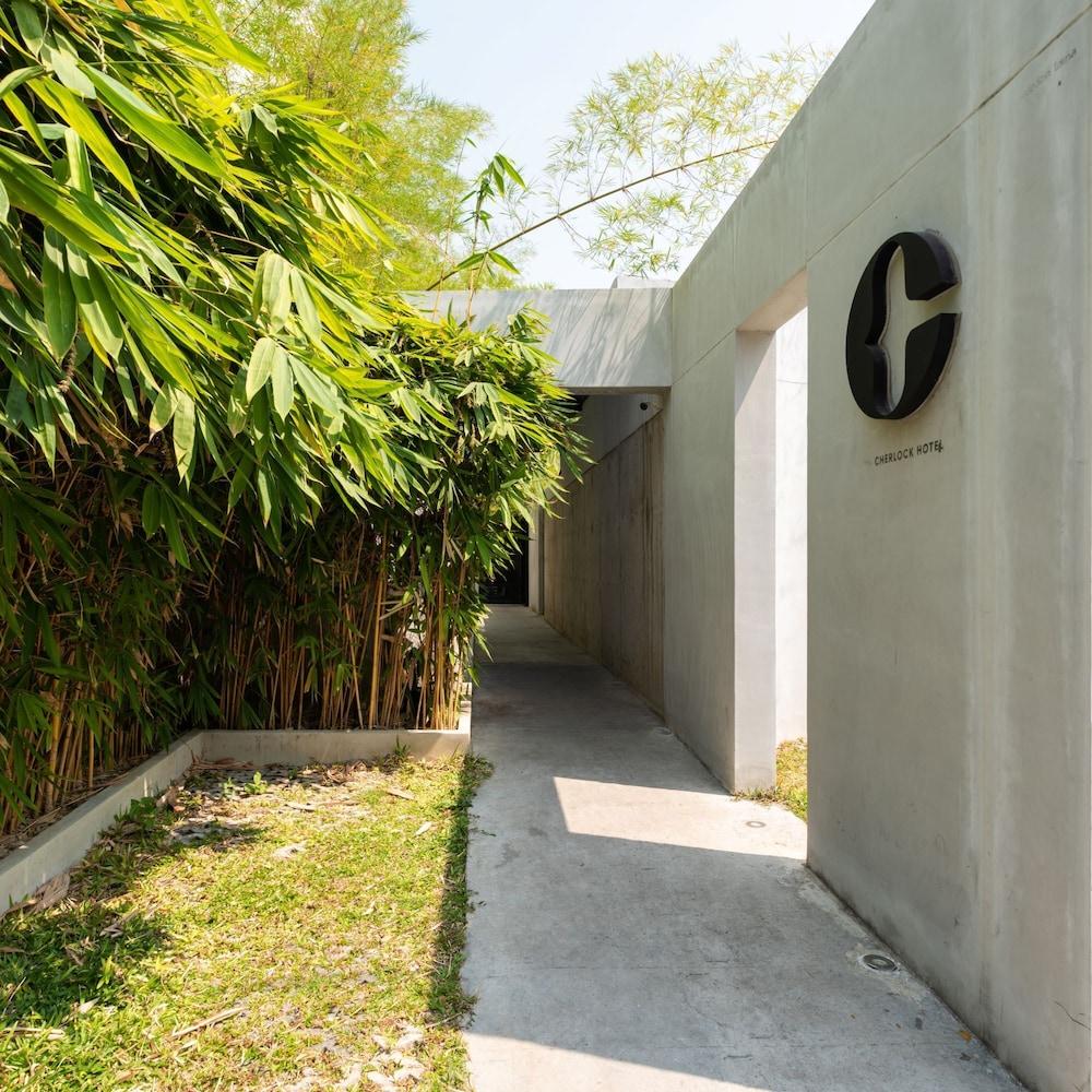 Cherlock hotel Chiang Mai Buitenkant foto